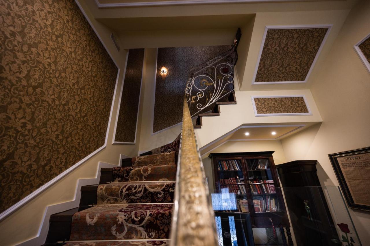 Boutique Hotel Anagennisis Pyrgos  Exterior photo